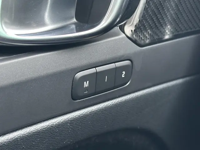 Volvo XC40 Recharge P8 AWD R-Design 2020 Elektrisch 18