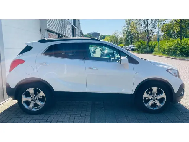 Opel Mokka 1.4 T Cosmo|4x4|Airco|Navi|Camera|Leer| 2012 Benzine 4