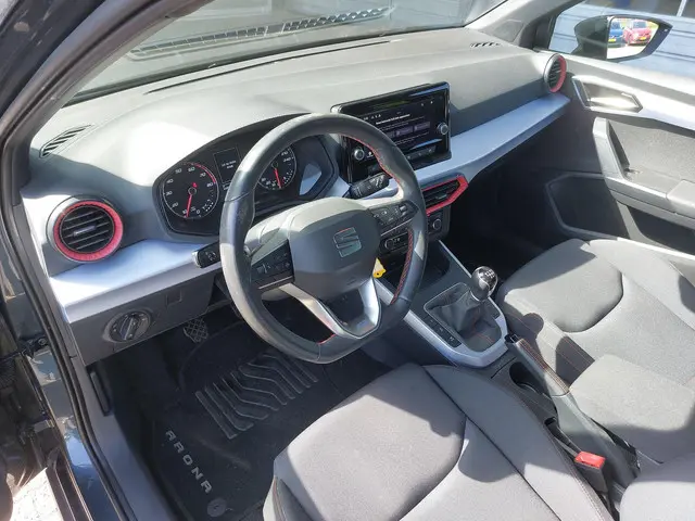 SEAT Arona 1.0 TSI FR 2021 Benzine 9