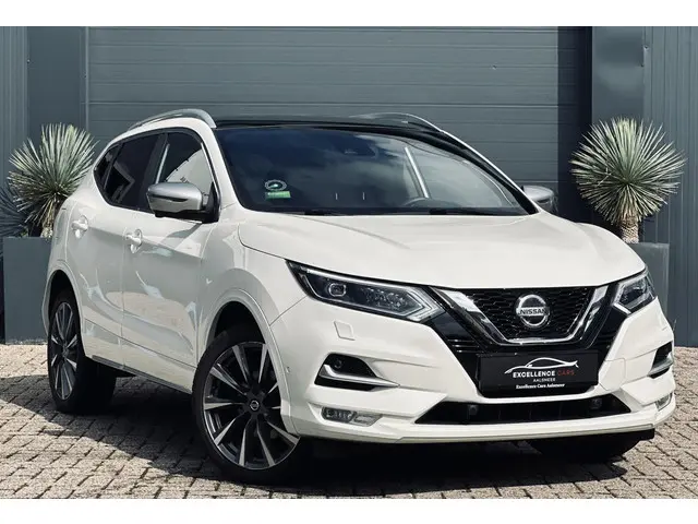 Nissan QASHQAI 1.3 DIG-T Tekna + 2019 Benzine
