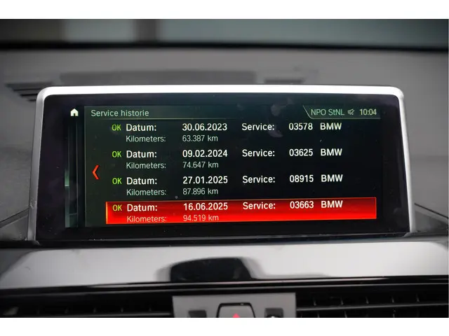 BMW X1 sDrive18i High Executive X Line 2018 Benzine 21