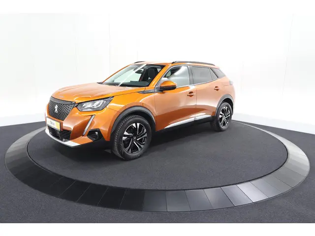 Peugeot 2008 PureTech 130 EAT8 Allure 2021 Benzine 66