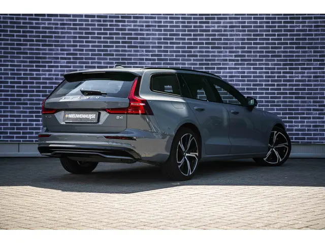 Volvo V60 2