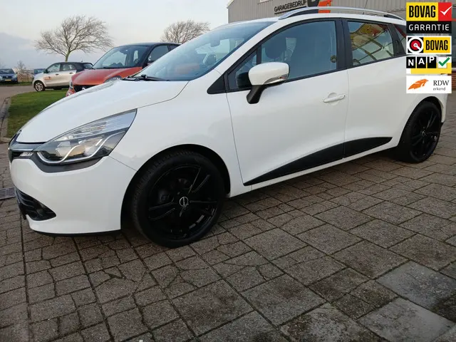 Renault Clio Estate 0.9 TCe Expression 2014 Benzine