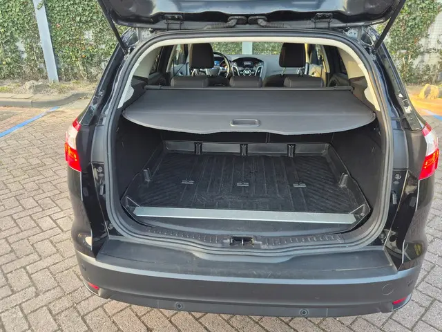 Ford Focus Wagon 1.0 EcoBoost Edition Plus 2014 Benzine 28