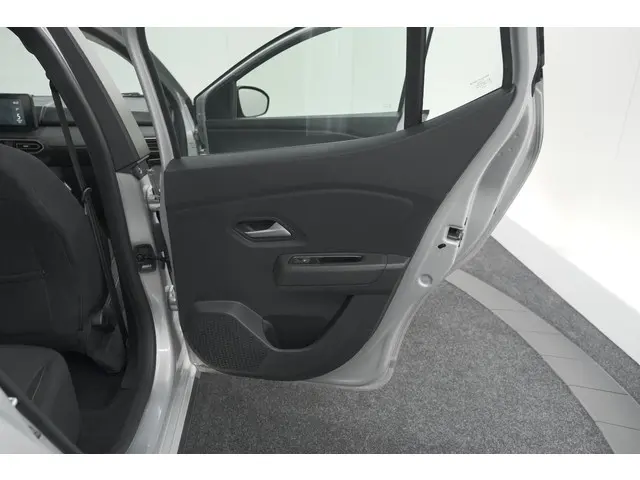 Dacia Sandero Stepway TCe 90 Expression 2023 Benzine 68