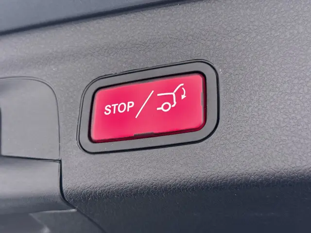 Mercedes-Benz GLE 450 4MATIC AMG line 2020 Benzine 9