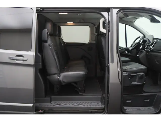 Ford Transit Custom 300 2.0 TDCI L2H1 DC 2020 Diesel 16