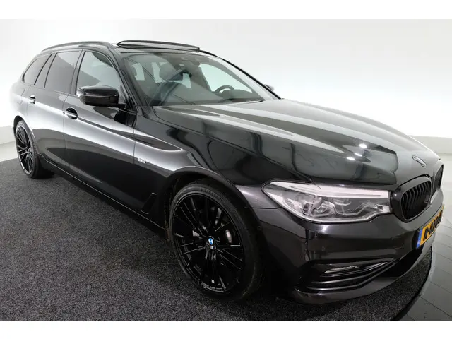 BMW 5 Serie Touring 530i xDrive Sport-Line 2018 Benzine 34