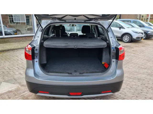 Suzuki S-Cross SX4 1.6 Comfort 2015 Benzine 26