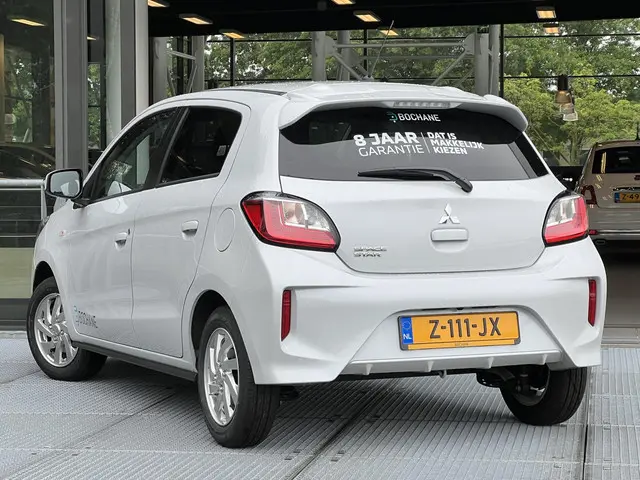 Mitsubishi Space Star 1.2 Dynamic 2024 Benzine 5