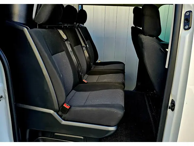 Opel Vivaro 2.0 CDTI L3H1 DC Innovation 2021 Diesel 12