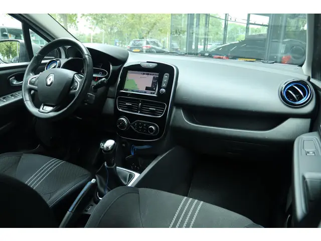 Renault Clio ESTATE 0.9 TCE INTENS GT-LINE 2017 Benzine 7
