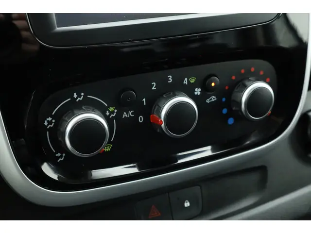 Renault Trafic 2.0 dCi 120pk L2H1 Comfort 2019 Diesel 15