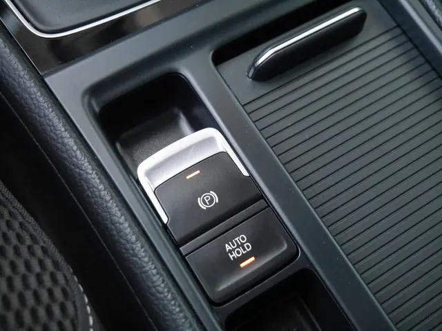 Volkswagen Golf Variant 1.2 TSI Cup 2015 Benzine 33