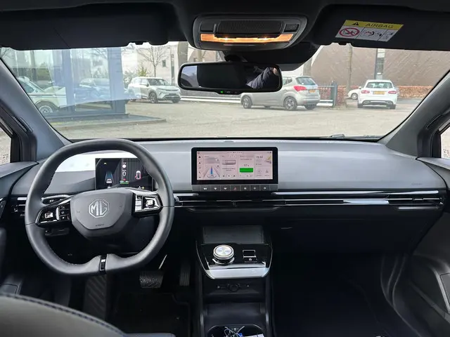 MG MG4 Electric Luxury 64 kWh 2024 Elektrisch 9