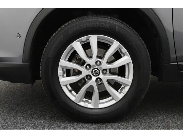 Nissan X-Trail 1.3 DIG-T Business Edition 2020 Benzine 25