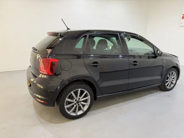 Volkswagen Polo V HB 1.0 Fresh Airco 2014 Benzine 28