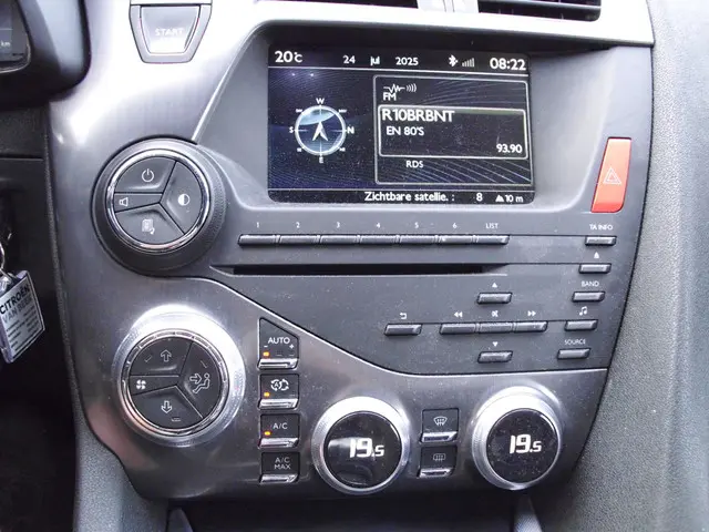 Citroën DS5 1.6 THP Sport Chic 2014 Benzine 17
