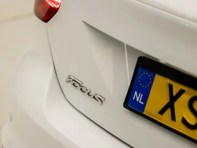 Ford Focus 1.0 EcoBoost Titanium 2013 Benzine 27