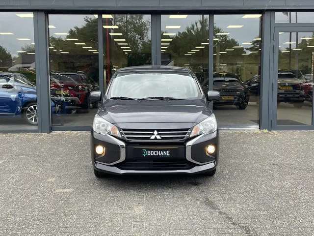 Mitsubishi Space Star 1.2 Connect+ 2024 Benzine 15