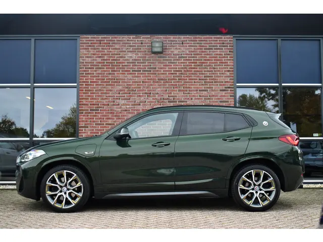BMW X2 xDrive25e M-Sport Goldplay 2022 Hybride Benzine 46