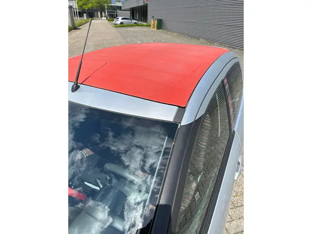 Citroën C1 1.0 e-VTi Feel Cabrio stof 2015 Benzine 9