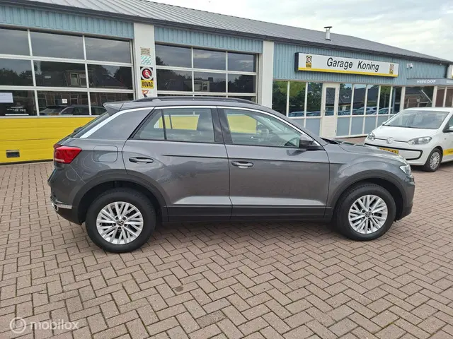Volkswagen T-Roc 2