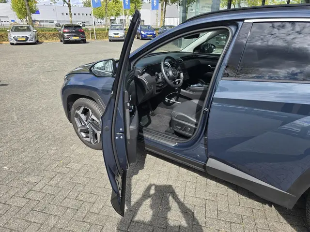 Hyundai Tucson 1.6 VERKOCHT 2024 Hybride Benzine 7