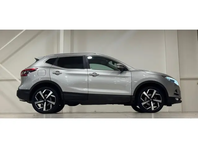 Nissan QASHQAI 1.2 Tekna + 1e Eigenaar! 2018 Benzine 4