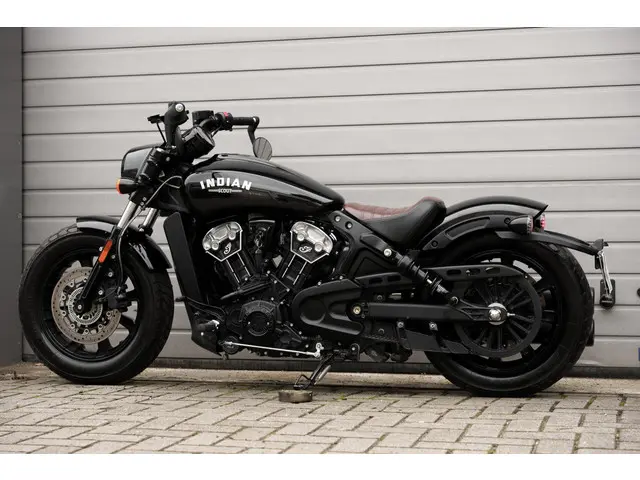 Indian Scout 69 Bobber 2021 Benzine 14