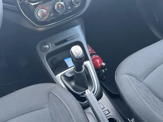 Renault Captur 0.9 TCe Limited 2020 Benzine 25