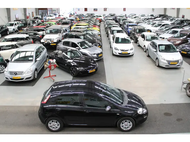 Fiat Punto Evo 1.2 Pop 2013 Benzine 18