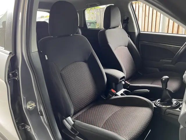 Mitsubishi ASX 1.6 Cleartec Connect Pro 2017 Benzine 26
