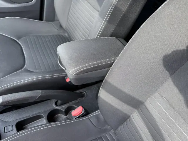 Renault Captur 0.9 TCe Limited 2019 Benzine 6