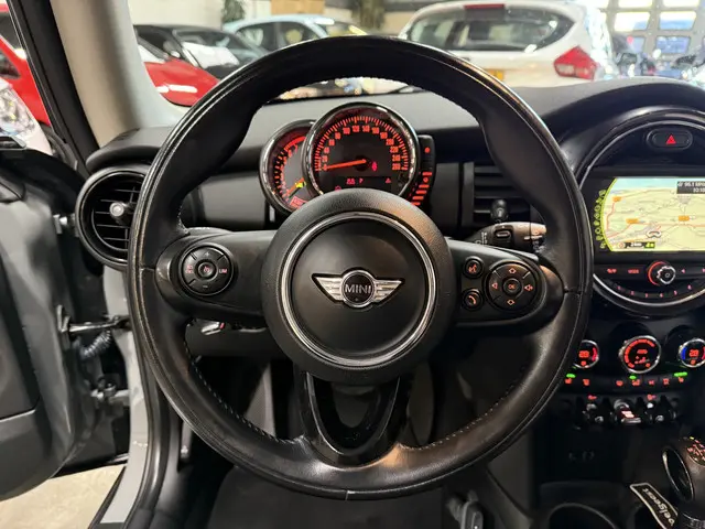MINI One Mini 1.2 Business 2015 Benzine 11