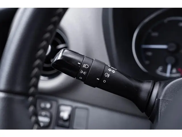 Toyota Yaris 1.5 Hybrid 115 Active 2019 Hybride Benzine 22