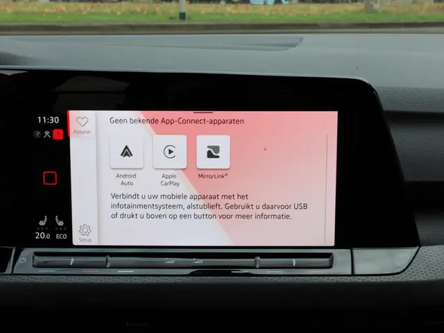 Volkswagen Golf GTE 2022 Hybride Benzine 15