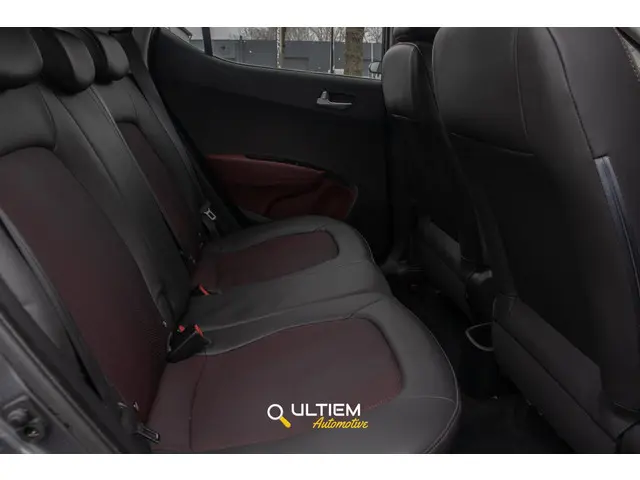 Hyundai i10 1.2 i-Motion Premium 2014 Benzine 4