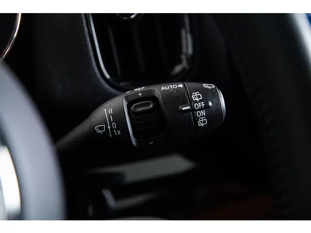 MINI Countryman Cooper S E ALL4 2022 Hybride Benzine 36