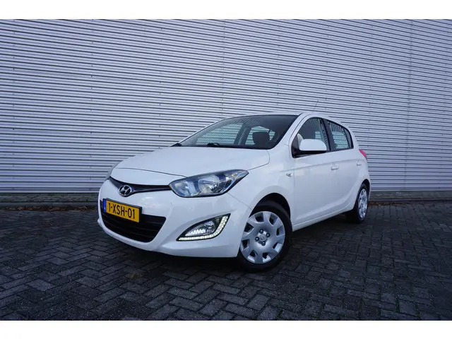 Hyundai i20 1.2i i-Motion 2013 Benzine