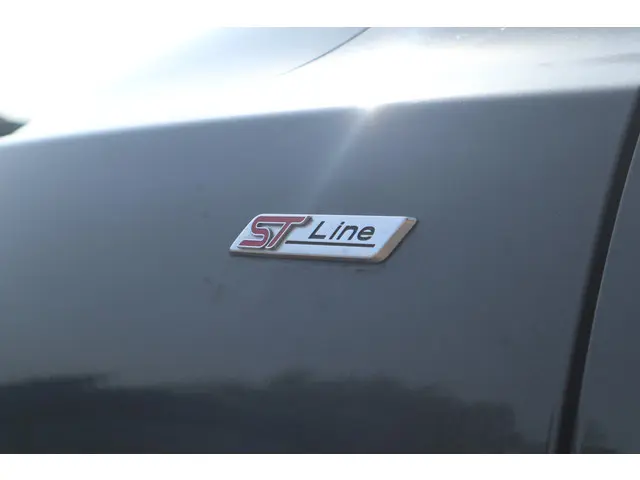 Ford Focus 1.0 EcoBoost ST Line Business 2018 Benzine 31