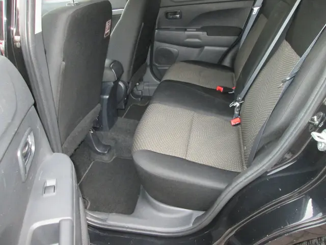 Mitsubishi ASX 1.6 Cleartec Invite 2014 Benzine 16