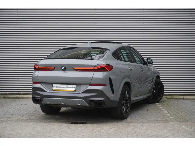 BMW X6 xDrive40i Executive 2021 Benzine 2