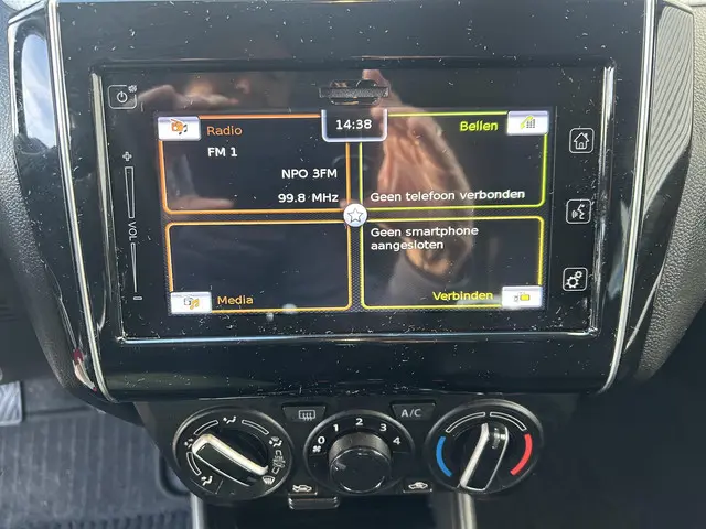 Suzuki Swift 1.2 Select Smart Hybrid 2024 Benzine 12