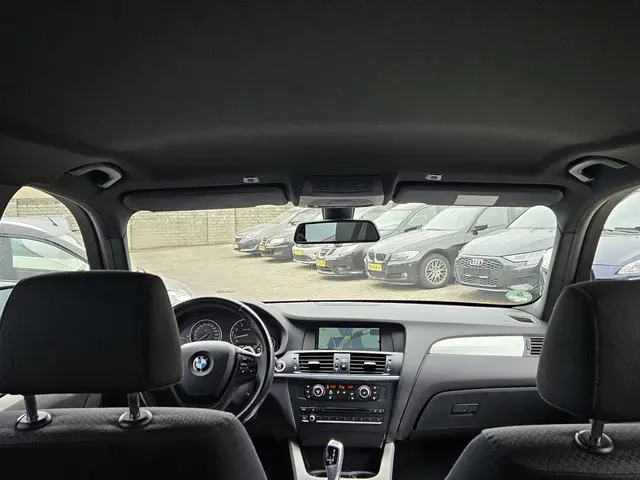 BMW X3 xDrive20i 2013 Benzine 17