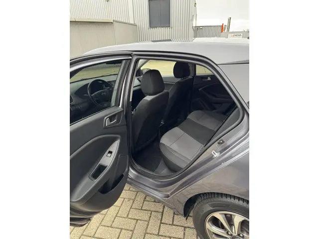 Hyundai i20 1.0 T-GDI i-Motion 2020 Benzine 10