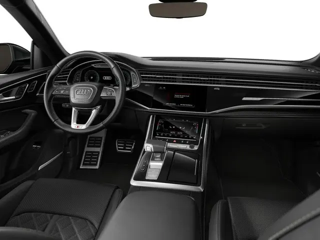 Audi Q8 55 TFSI e quattro Pro Line S 394 PK 2025 Benzine 4