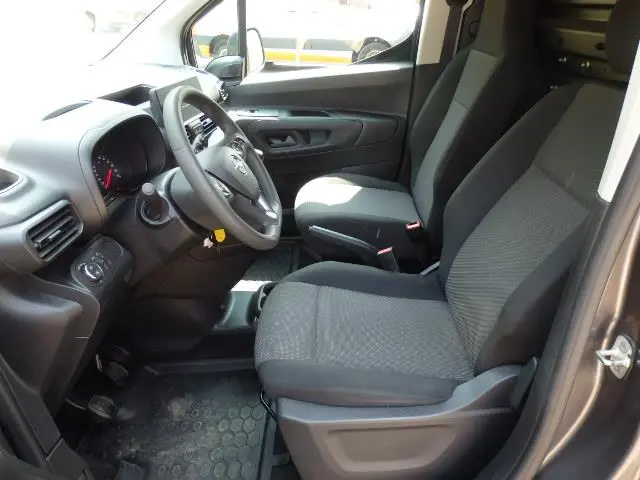 Opel Combo 1.5D L1H1 100 PK AIRO CRUISE PDC 2022 Diesel 10