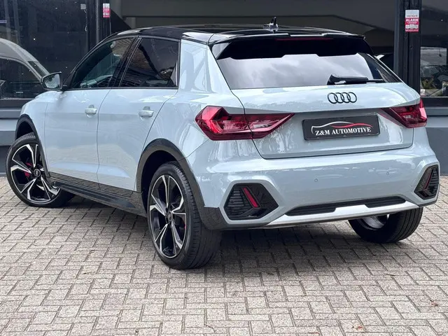 Audi A1 citycarver 35 TFSI S-Line Edition 2021 Benzine 4
